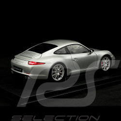 Porsche 911 Carrera S type 991 2012 argent 1/18 Welly 18047SI