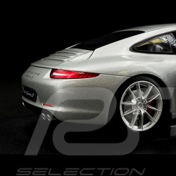 Porsche 911 Carrera S type 991 2012 argent 1/18 Welly 18047SI