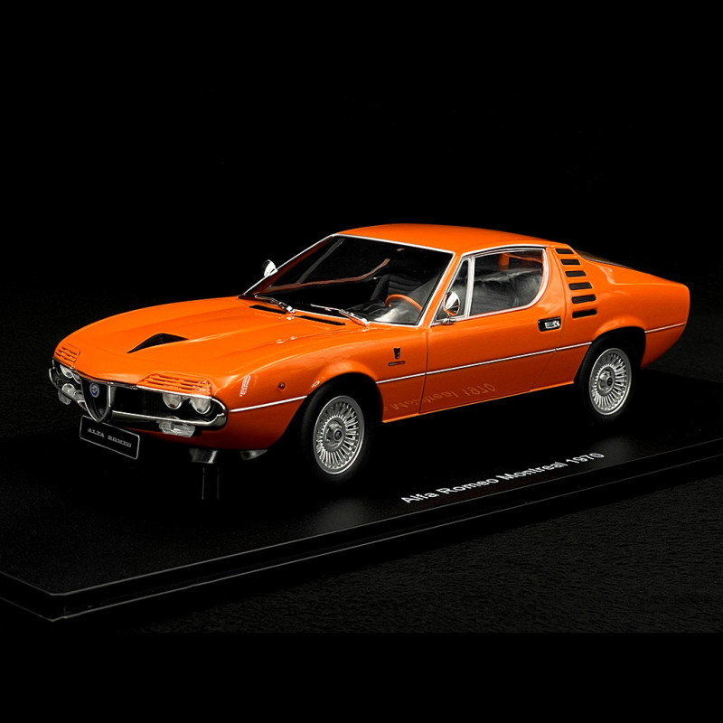 KK-Scale 1/18 Alfa Romeo Montréal 1970 intérieur noir orange KKDC180383