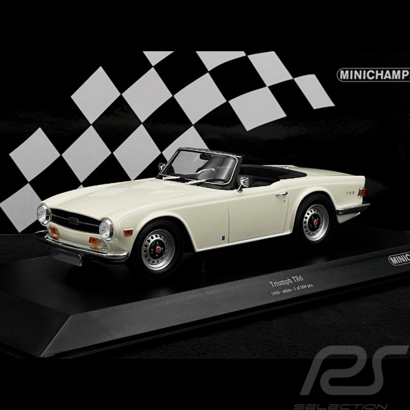 Triumph TR6 Roadster 1969 Blanc 1/18 Minichamps 155132035