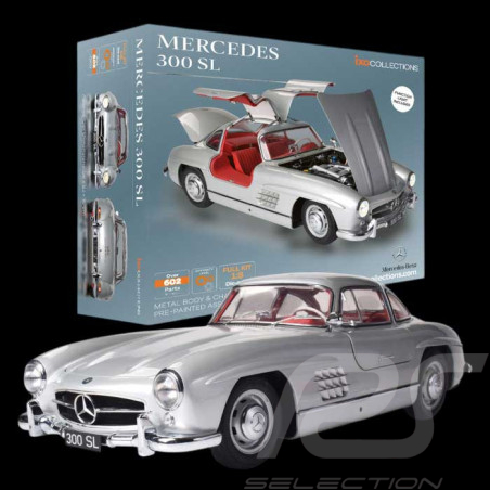 Kit Mercedes 300 SL Type W198 Portes Papillon 1955 Gris argent 1/8 à monter Ixo Models 520010112