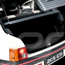 Kit Peugeot 205 GTI 1.9 1985 Blanc 1/8 à monter Ixo Models