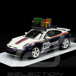 Porsche 911 Dakar Typ 992 2023 Roughroads mit Weihnachtsbaum und Geschenken 1/18 Spark WAP0211680SXMS