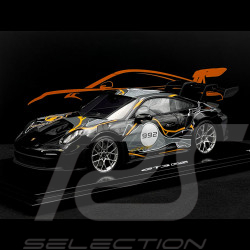 Porsche 911 GT3 RS Type 992 n°992 Weissach Test Track 2023 Grau / Orange 1/18 Spark WAP0212830SGT3