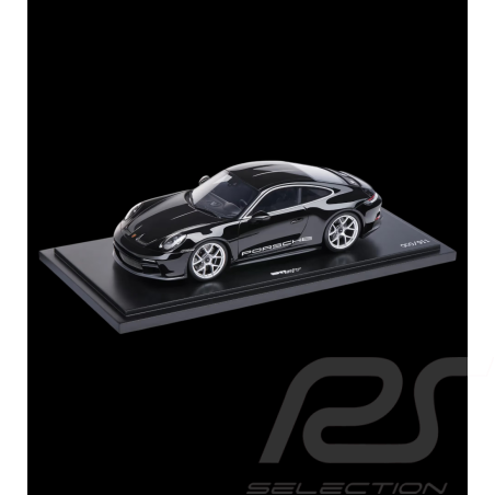 Porsche 911 S/T Type 992 2023 Schwarz 1/18 Spark WAP0213140R0ST