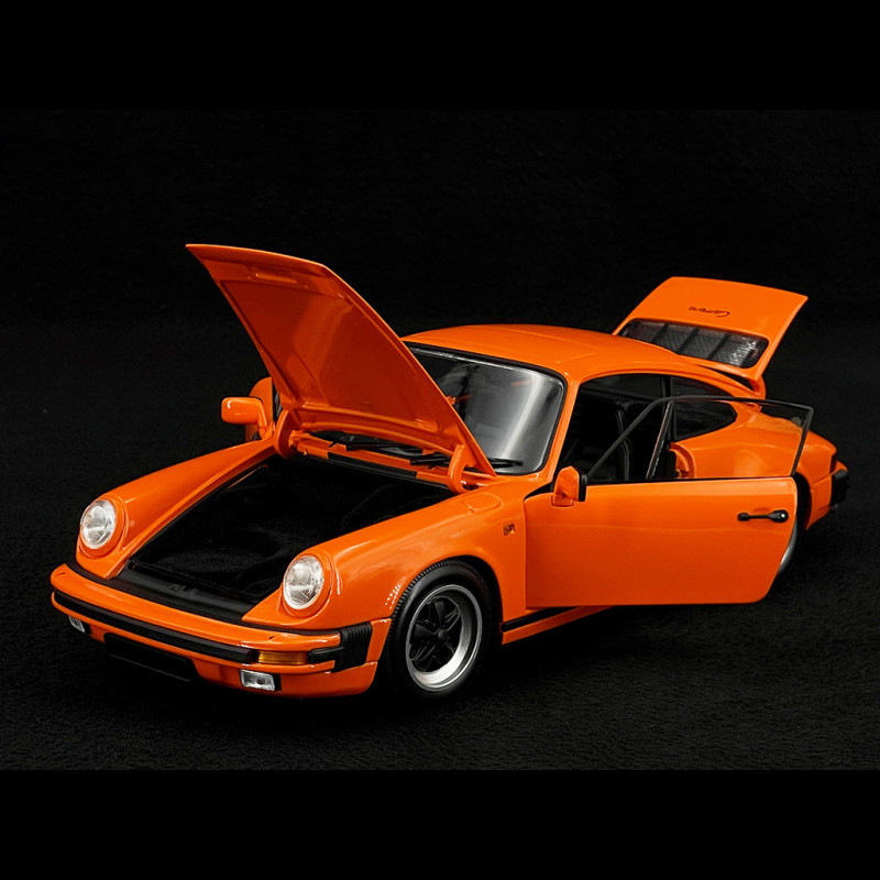 Porsche 911 Carrera 3.2 1983 Orange 1/18 Minichamps 100063025