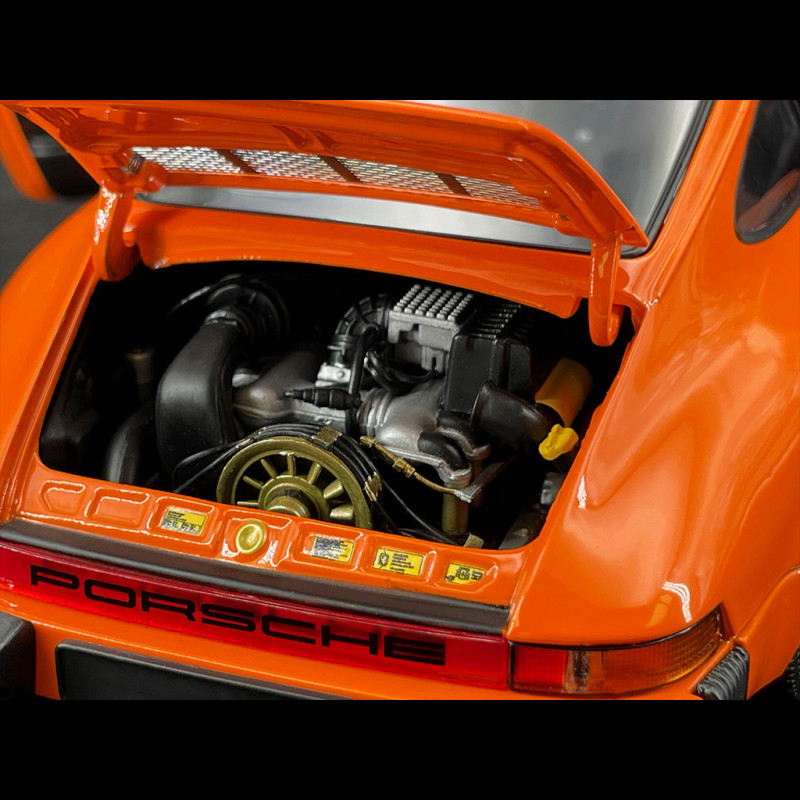 1:18 Minichamps 1983 Porsche 911 Carrera Coupe 3, Lider Model'de on - 1305224272