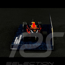 Max Verstappen Red Bull RB12 n° 33 Winner GP Spain 2016 1st F1 Victory 1/43 Minichamps 417160333