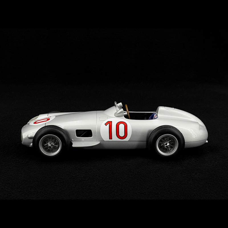 Miniature 1/24 Altaya Mercedes W1955 Carénée - Monza 1955 Fangio Vainqueur