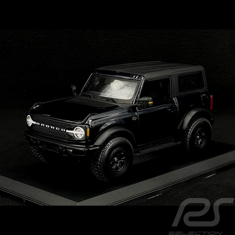 Ford Bronco Wildtrak 2021 Bleu Foncé 1/18 Maisto 31456B