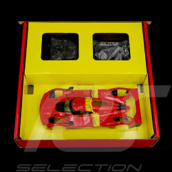 Kit Ferrari 499P n° 51 Vainqueur 24h Le Mans 2023 à monter 1/24 Bburago 26583