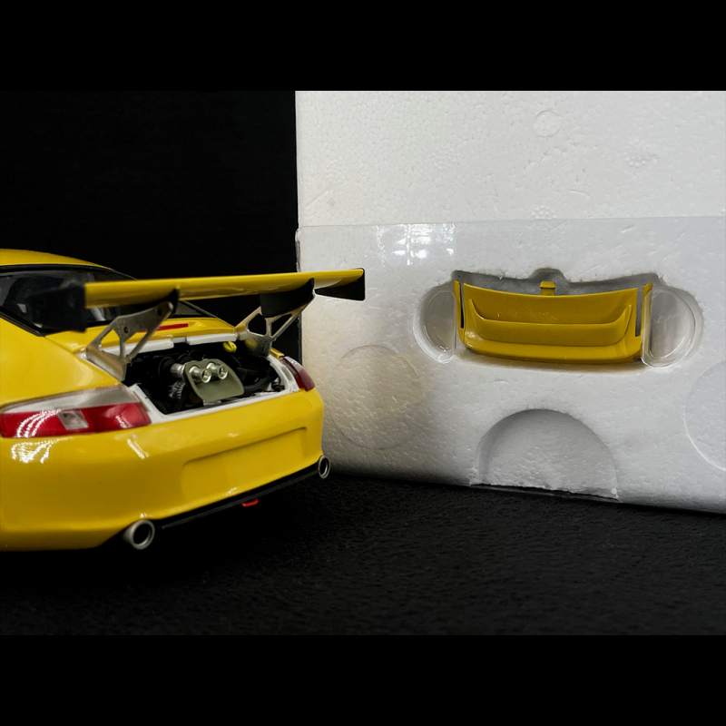 Porsche 911 GT3 RSR Type 996 ALMS 2004 Speed Yellow 1/18