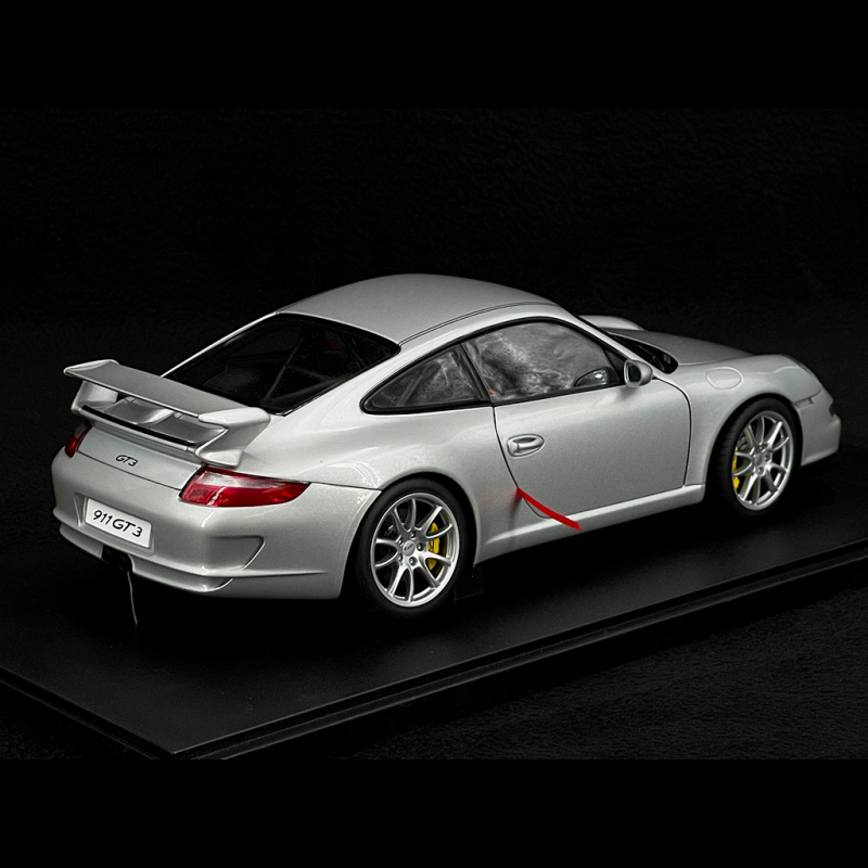 AUTOart 911 GT3 シルバー 1/18 Porsche 911 GT3 Type 997 2007 GT Silver 1/18 AutoArt 77997