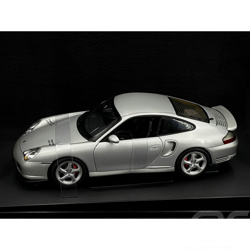 Porsche 911 Turbo Type 996 2000 Arctic Silver 1/18 AutoArt 77832