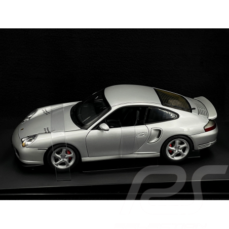 Porsche 911 Turbo Type 996 2000 Arctic Silver 1/18 AutoArt 77832