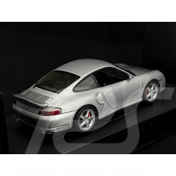 Porsche 911 Turbo Type 996 2000 Arctic Silver 1/18 AutoArt 77832