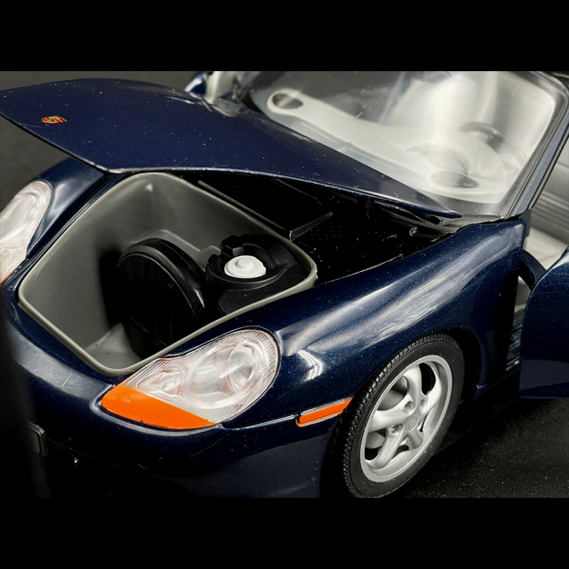 Porsche Boxster Type 986 1996 Night Blue 1/18 UT Models WAP021006