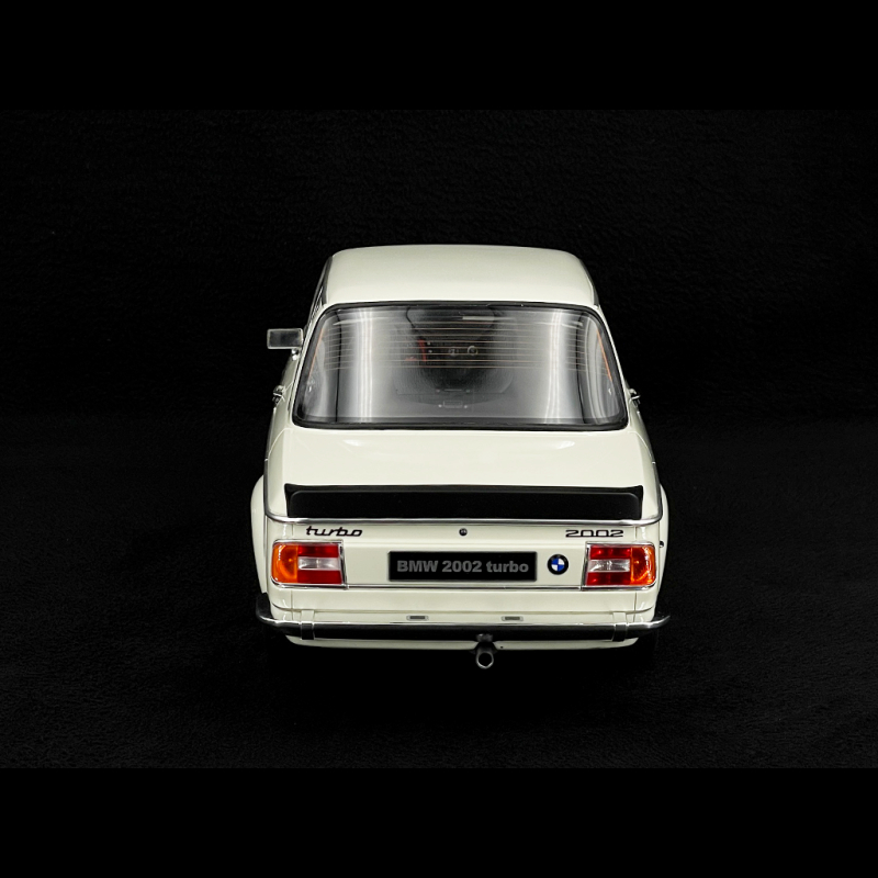 1/18 Minichamps Bmw 2002 Turbo De 1973 En Blanc 155 026200 Nc1146