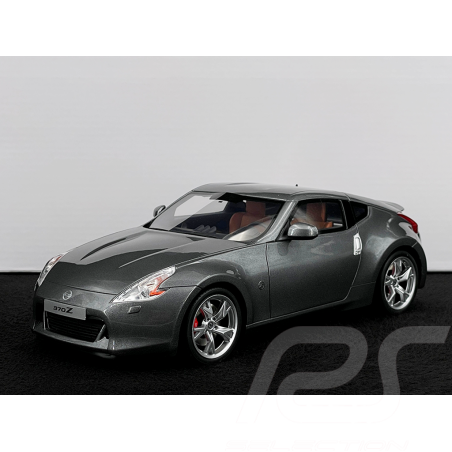 Nissan 370 Z 2009 Gris Gun 1/18 Ottomobile OT465