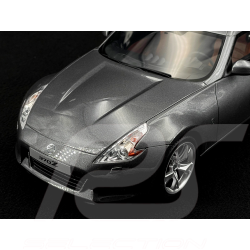 Nissan 370 Z 2009 Gris Gun 1/18 Ottomobile OT465