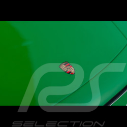 Porsche 911 Carrera 4S Cabriolet Type 992 2020 Python Green 1/8 Minichamps 800662001