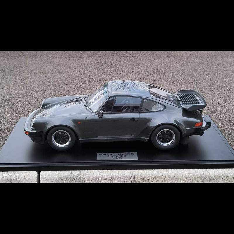 Porsche 911 Turbo Type 930 1989 Slate Grey 1/8 GT Spirit SRS930