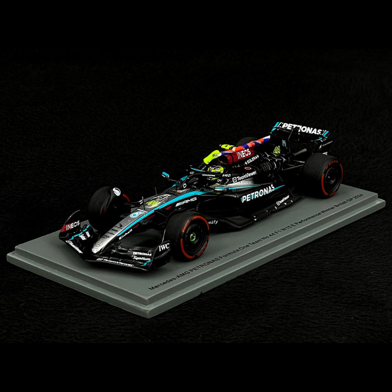 1/43 Mercedes W15 E Winner British GP Bburago 1:43 Lewis Hamilton