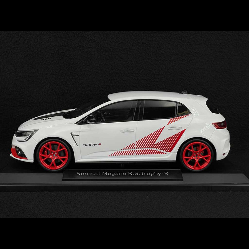El nuevo Renault Megane R.S. Trophy-R establece un nuevo récord en