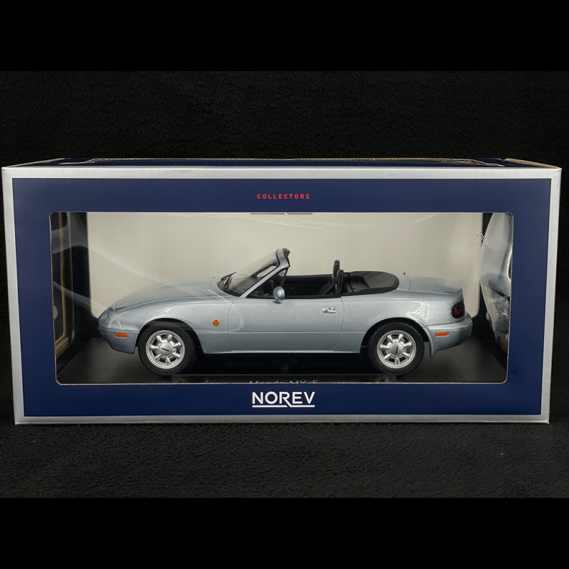 Mazda MX-5 Miata 1/18 ミニカー シルバー Mazda MX-5 Miata 1/18 ミニカー シルバー Gate 1/18 Scale Diecast
