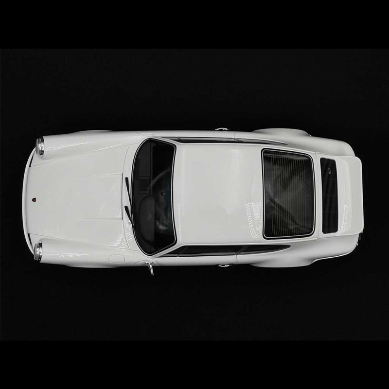 1/12 GT-SPIRIT ポルシェ911 CARRERA RS2.7 Porsche 911 Carrera RS 2.7 1973 White / Blue Stripes 1/12 GT