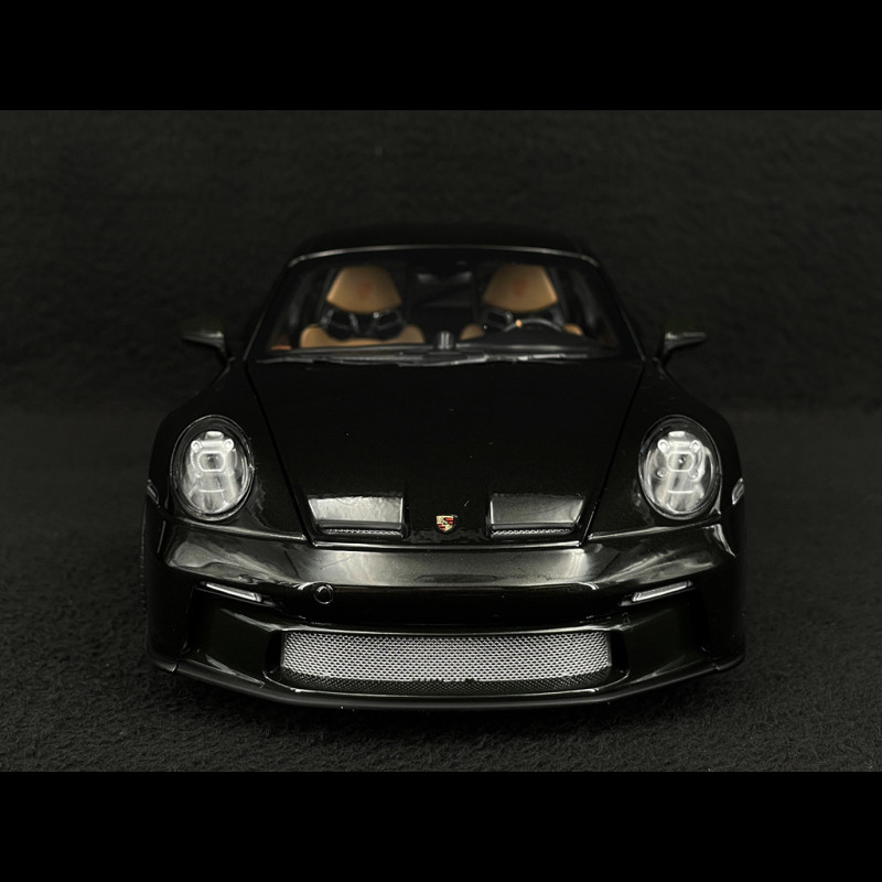 Porsche 911 S/T Type 992 2023 Olive Green 1/18 Norev WAP0213210S0ST