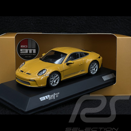 Porsche 911 S/T Type 992...
