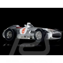 Kit Mercedes-Benz W196 R n° 8 Fangio F1 Champion du Monde 1954 1/8 à monter Ixo Models
