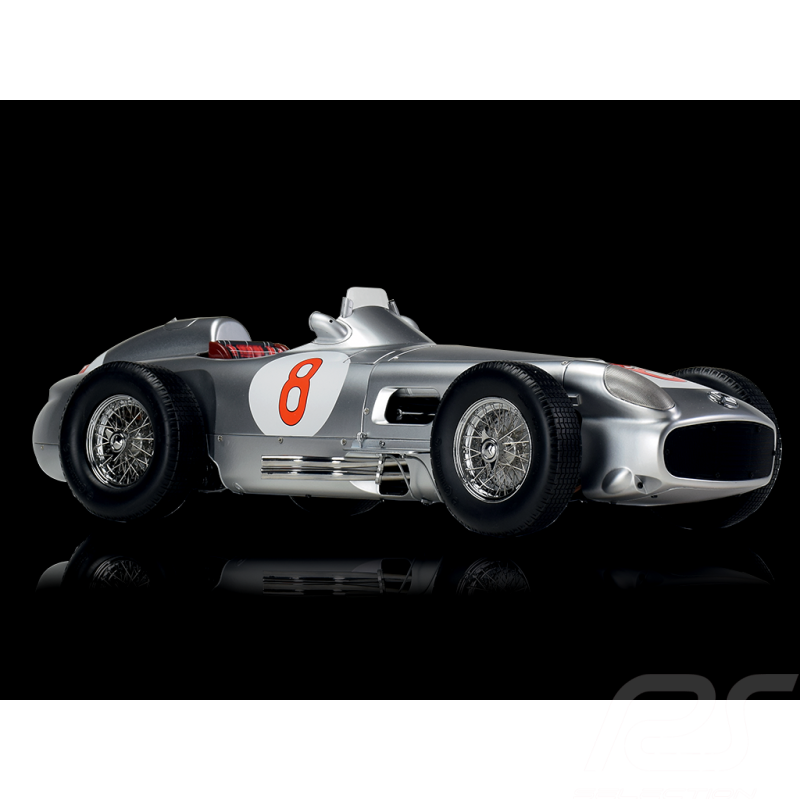 Kit Mercedes-Benz W196 R n° 8 Fangio F1 World Champion 1954 1/8 Ixo Models