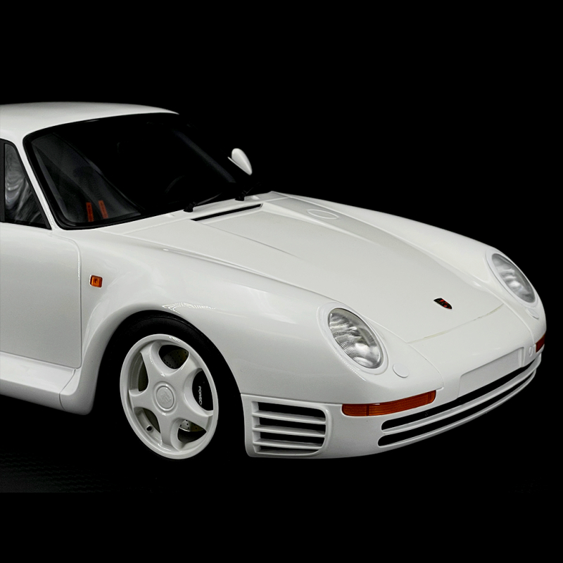 Porsche 959 Sport 1983 Grand Prix White 1/12 TrueScale Models