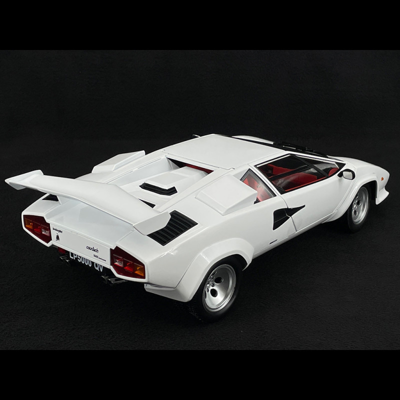 Véhicules miniatures 1:12 Lamborghini