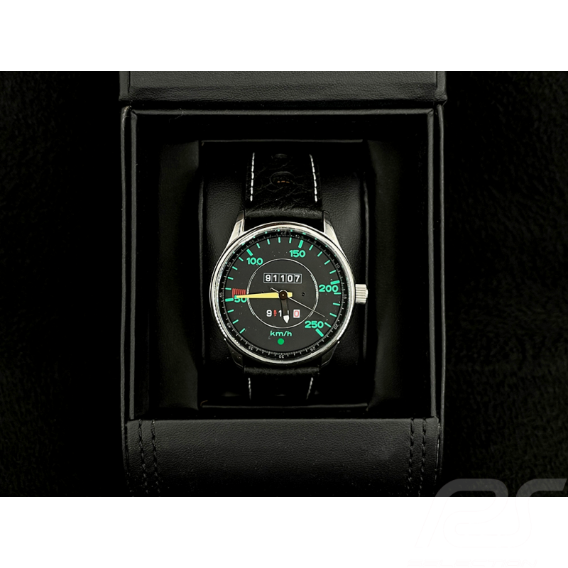 Porsche 911 Automatic Watch 250 km/h speedometer cushion-shaped case / black dial / green numbers