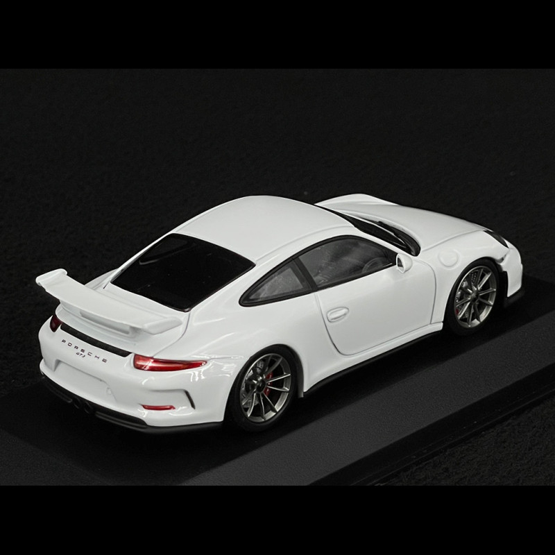 Minichamps 1:43 Porsche 911 (991) GT3 R #30 24h Nürburgring 2018