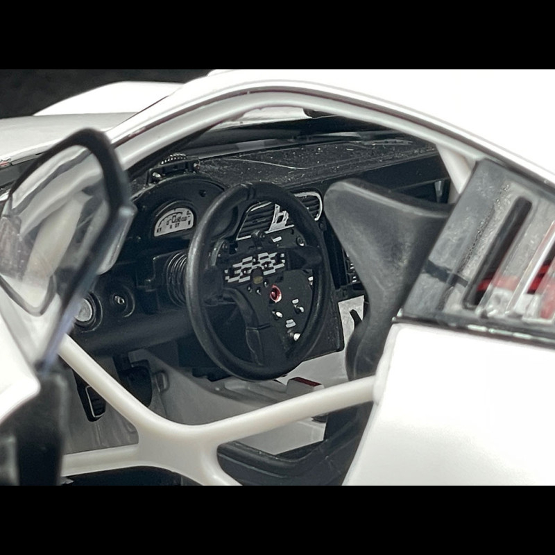 Porsche 911 GT3 RS Blanco 1:18 – Deportivo a escala de Welly