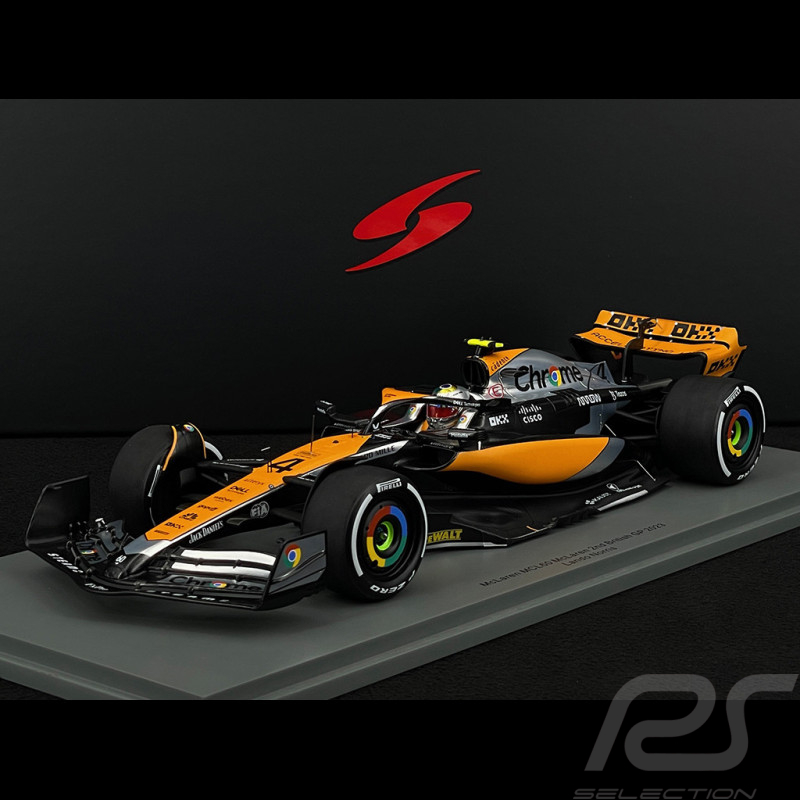 Lando Norris McLaren MCL60 n° 4 2ème GP Grande-Bretagne 2023 1/18 Spark 18S903