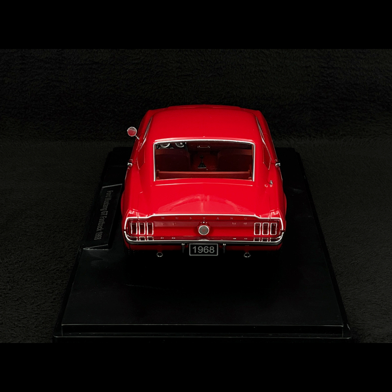 Miniature AUTOart 1/18 – Ford Mustang GT 390 Fastback 1968, Collection, état Neuf