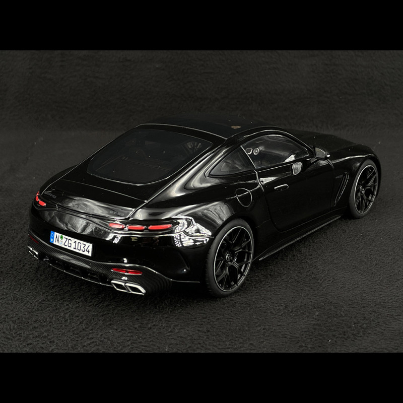 1/18 AUTOart メルセデス AMG GT S ブラック 1/18 AUTOart Mercedes-Benz AMG GTS GT S (Gloss Black) Car