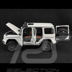 Mercedes-AMG G63 4x4 2024 Opalweiß 1/18 NZG 107500040 1075/0040