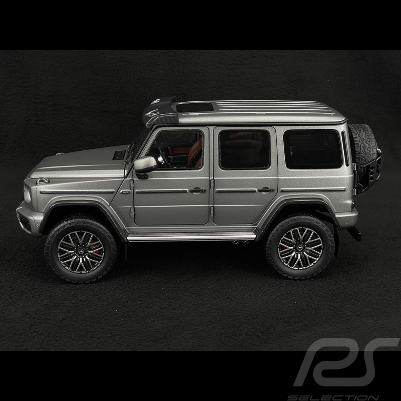 Mercedes-AMG G63 4x4 2024 Platin Grau 1/18 NZG 107500061 1075/0061