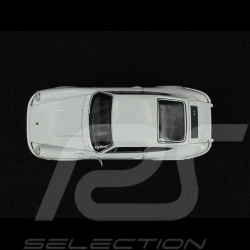 Porsche 911 Carrera RS 2.7 1973 Grand Prix White / Green Stripes 1:64 Mini GT MGT00801
