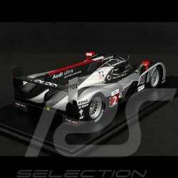 Audi R18 TDI n°2 Vainqueur 24h Le Mans 2011 Lotterer Fässler Tréluyer 1/18 Spark 18LM11