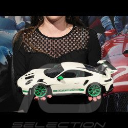 Porsche 911 GT3 RS Typ 992 Tribute to Carrera RS Weiß Grüne Streifen 1/12 GT Spirit GT950