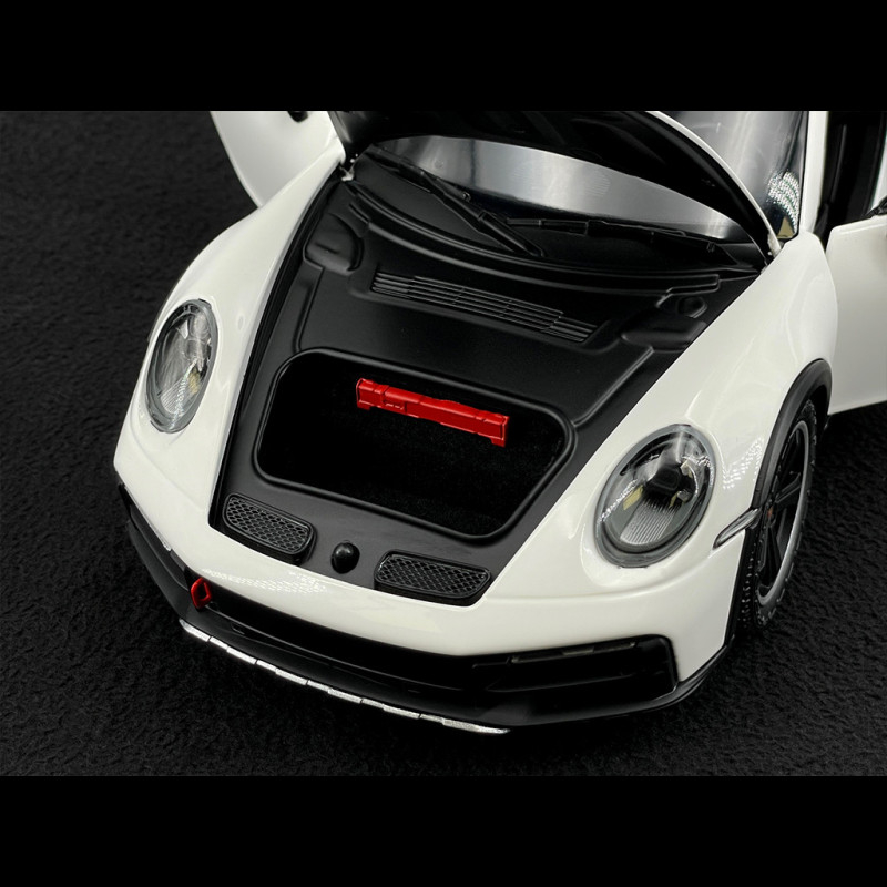 Porsche 911 Dakar Type 992 2022 White 1/18 Minichamps 110062070