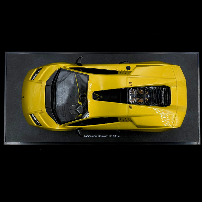 Hot Wheels Premium Lamborghini Countach LPI 800-4 - 1:43 Nové za 398 Kč