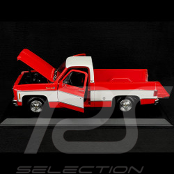 Chevrolet C-10 Pick-Up Cheyenne Super 1974 Red 1/18 Maisto 31467RD
